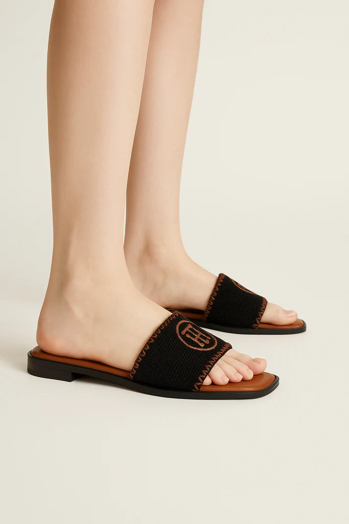 T-H Classic Flats