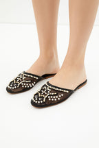 ZR Embroidered Pumps