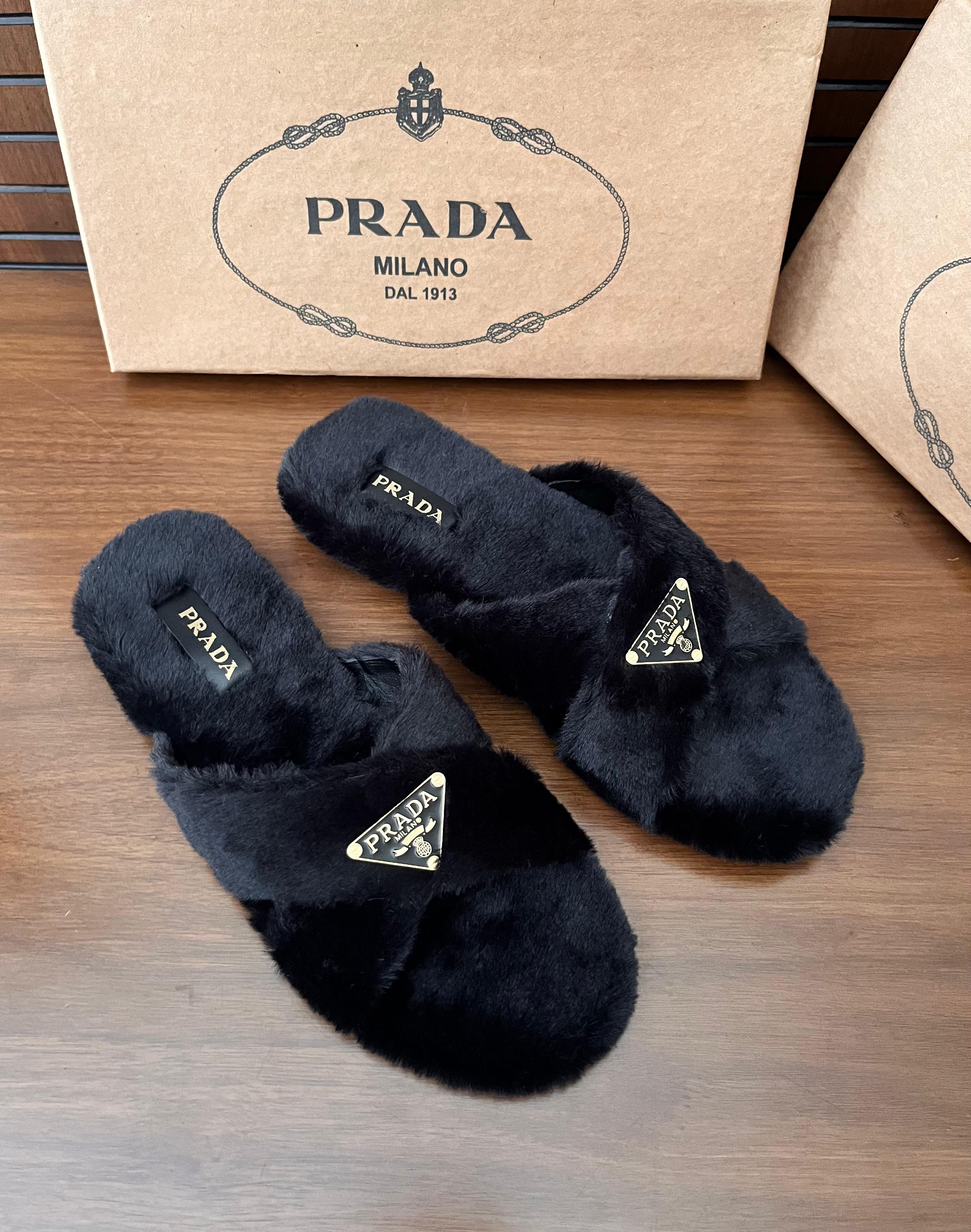 PRADA FUR SLIPPER